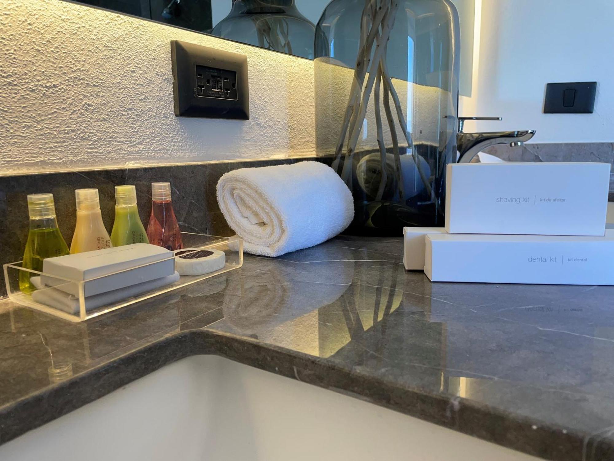 Hotel Gumont Guadalajara Lopez Mateos - Minerva Habitación foto